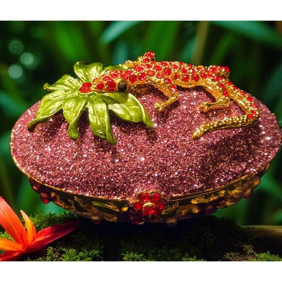 Ornate crystal filled lizard egg trinket box ,metal crystals - Picture 1 of 7